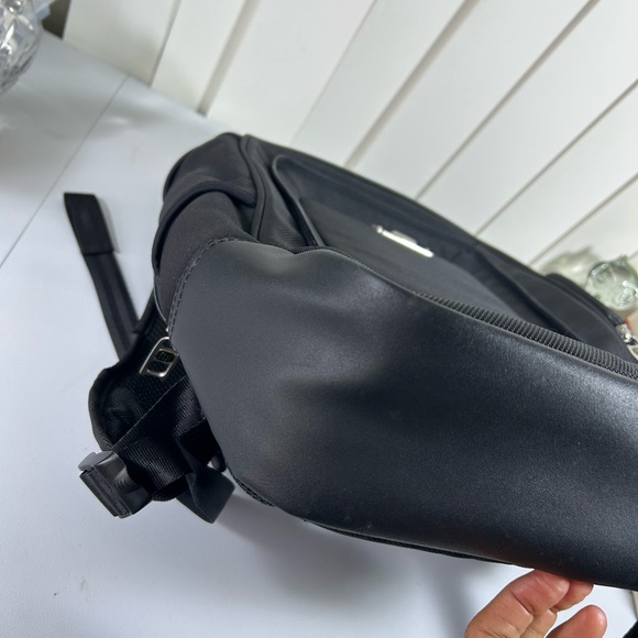 Ful Brooklyn 2-in -1 Ipad and Laptop Backpack,Black ,detachable ipad Case. - Picture 7 of 14